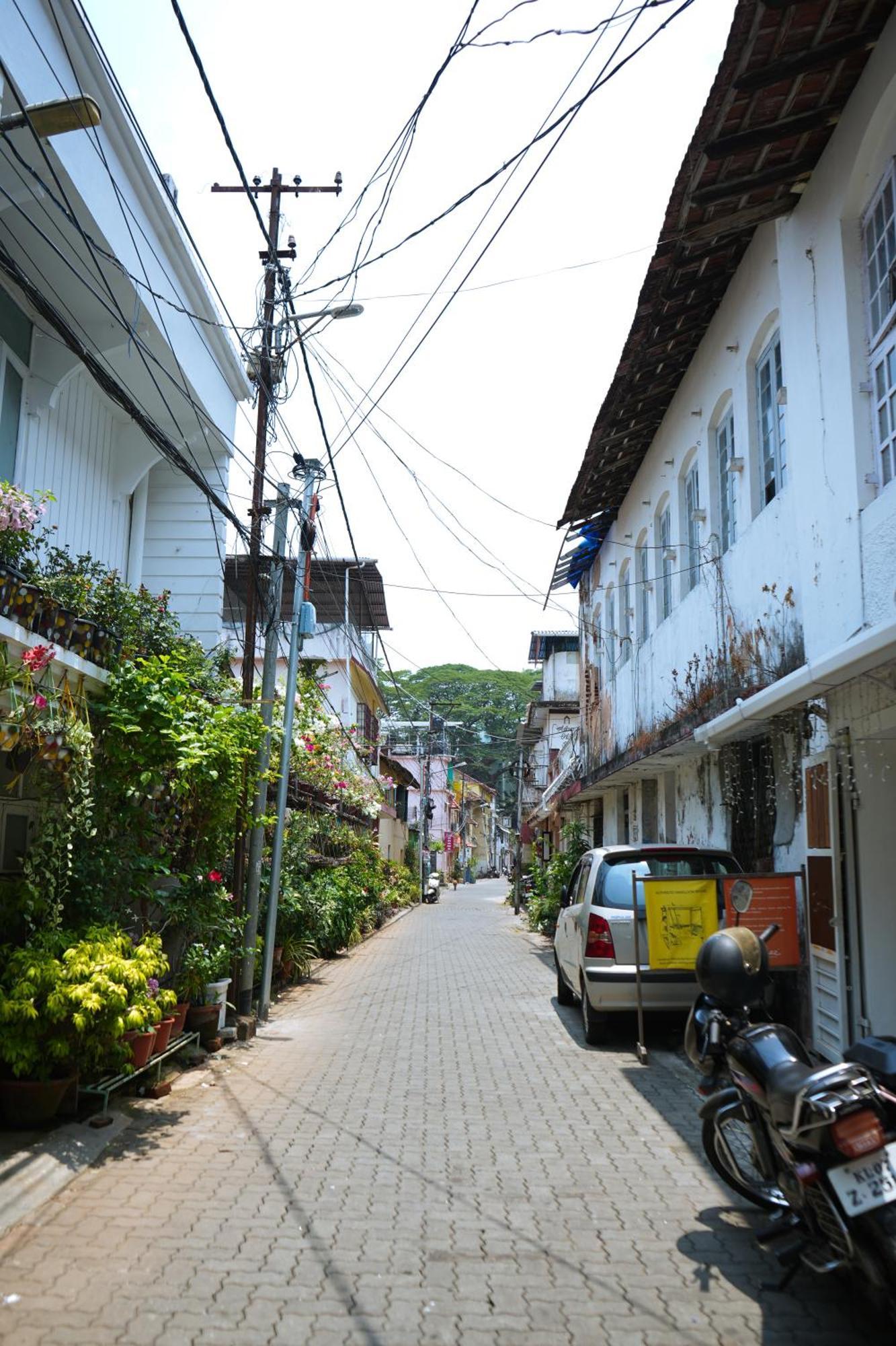 Mother Tree Inn Kochi Екстер'єр фото